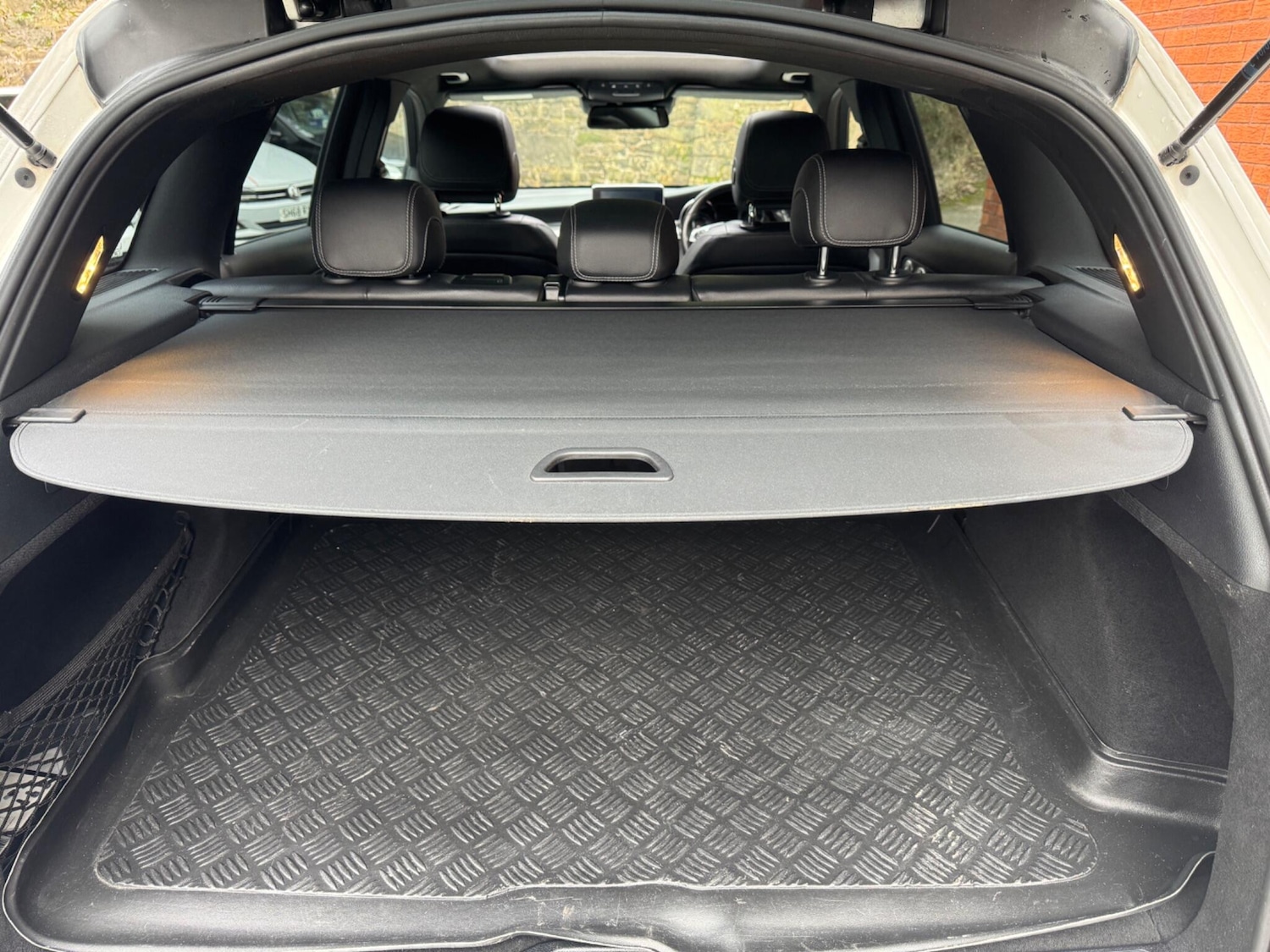 Used Mercedes-Benz GLC 2017 for sale - 77538370: Photo 33