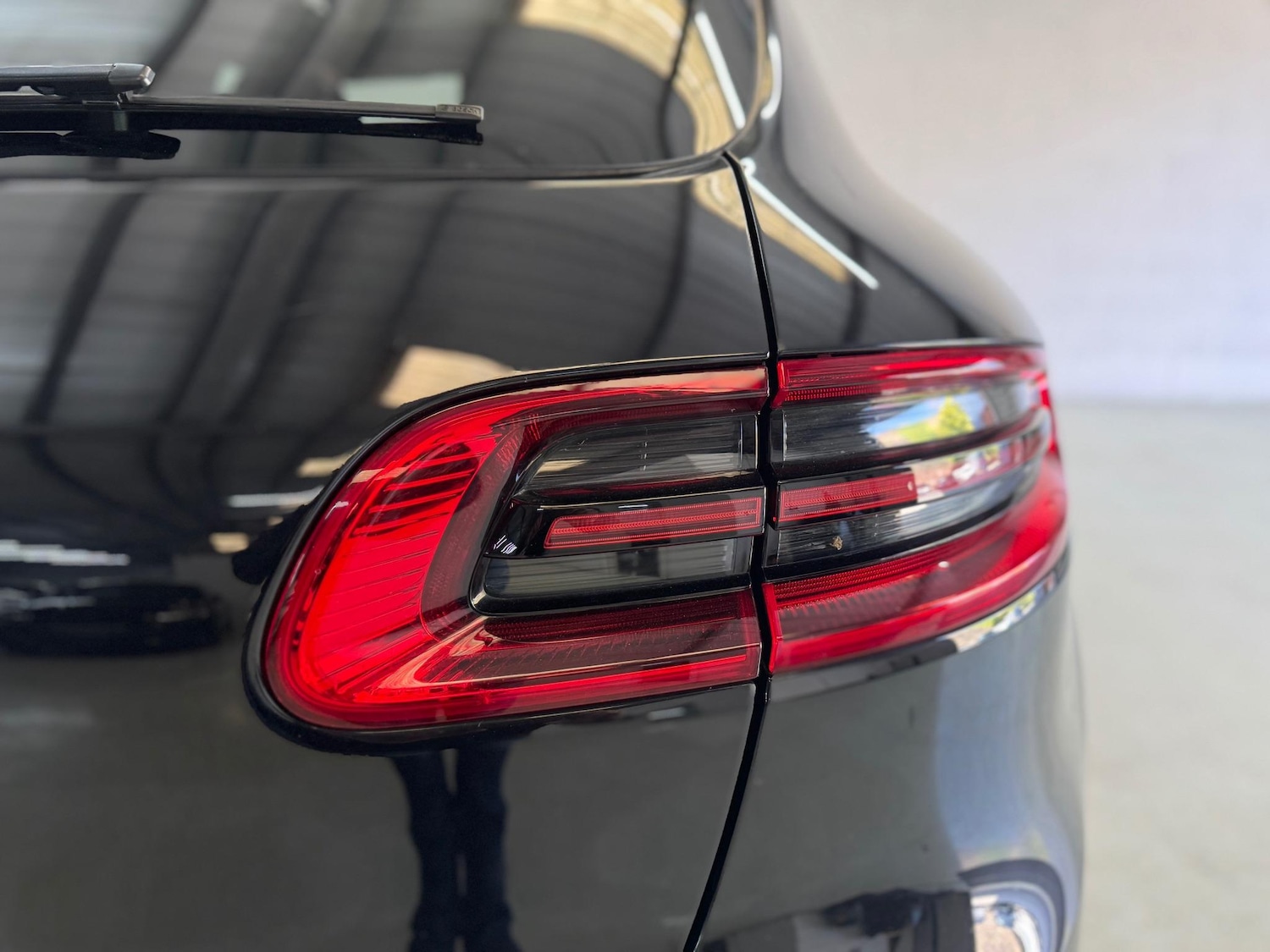 Used Porsche Macan 2015 for sale - 77017080: Photo 16