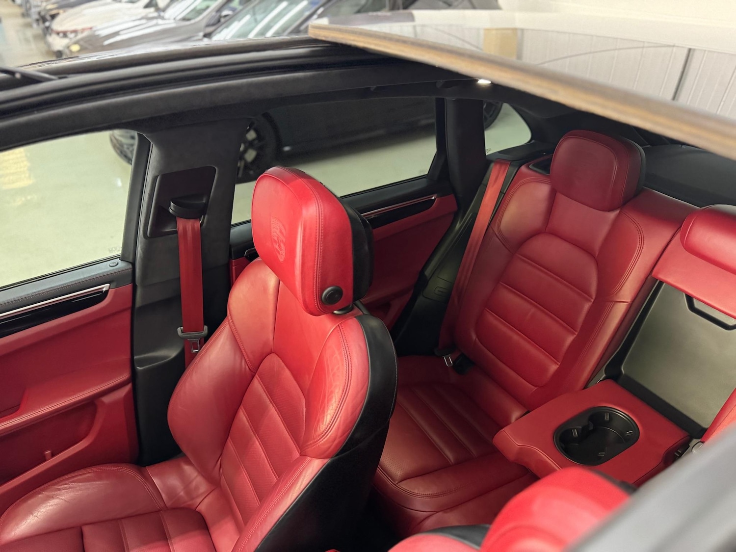 Used Porsche Macan 2015 for sale - 77017080: Photo 19