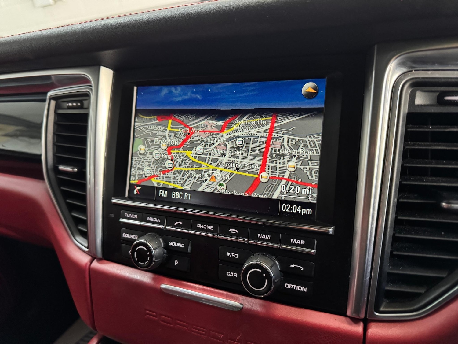 Used Porsche Macan 2015 for sale - 77017080: Photo 34