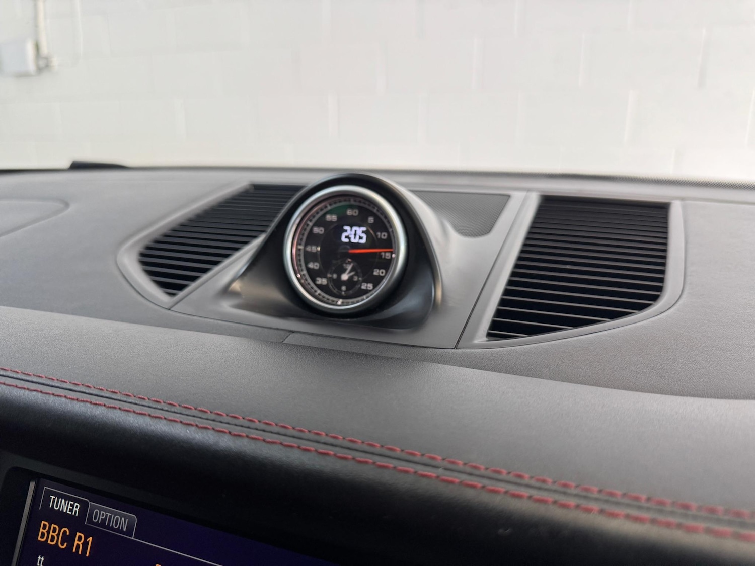 Used Porsche Macan 2015 for sale - 77017080: Photo 39