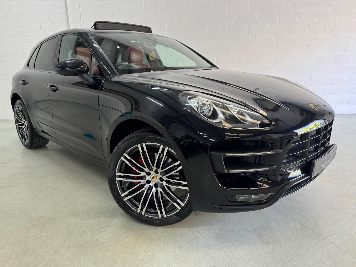 Used Porsche Macan 2015 for sale - 77017080: Photo 4
