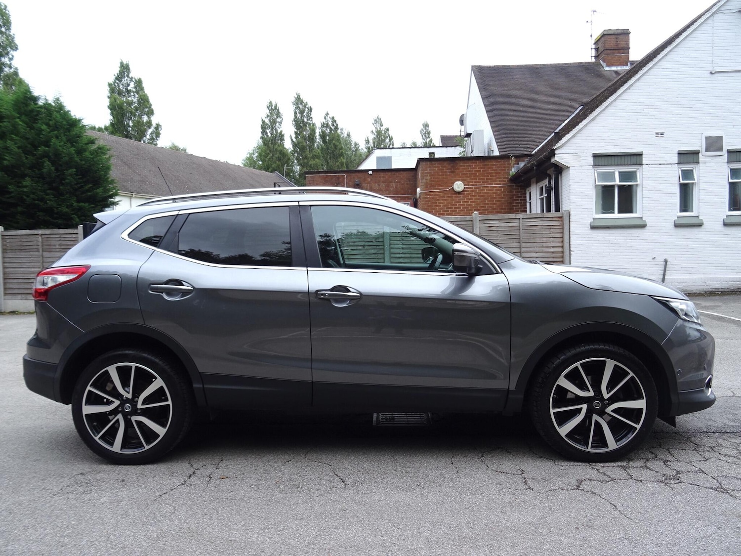 Used Nissan Qashqai 2015 for sale - 78071874: Photo 5