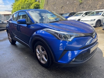 Used Toyota C-HR 2018 for sale - 78854678: Photo