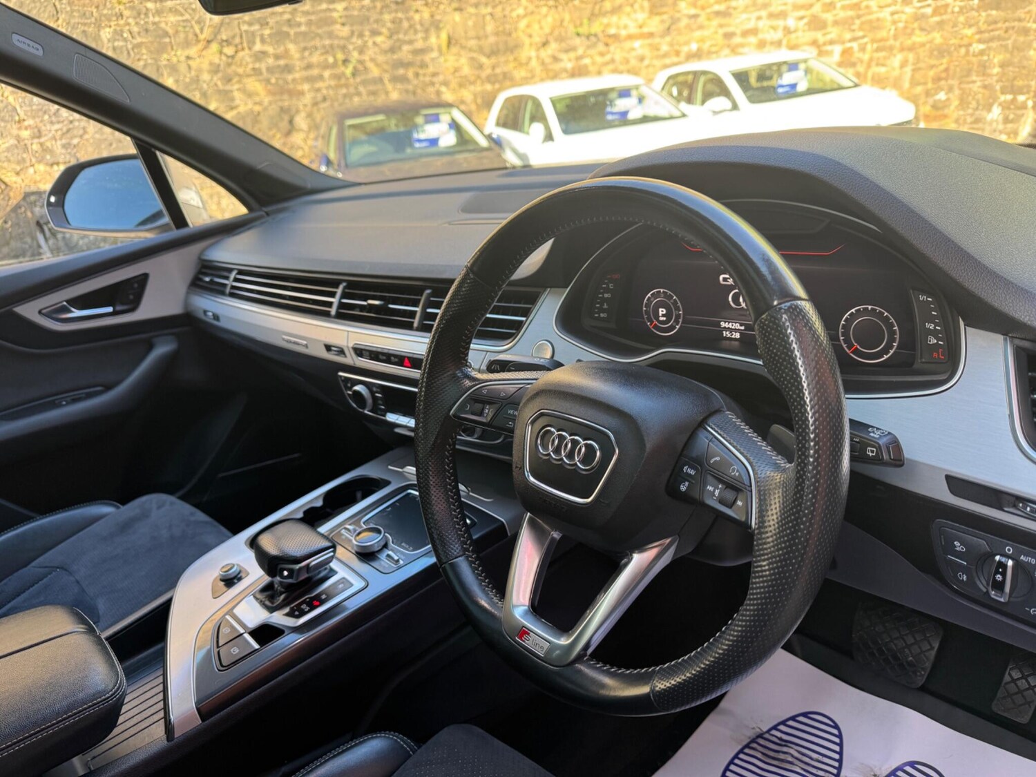 Used Audi Q7 2016 for sale - 77854280: Photo 30