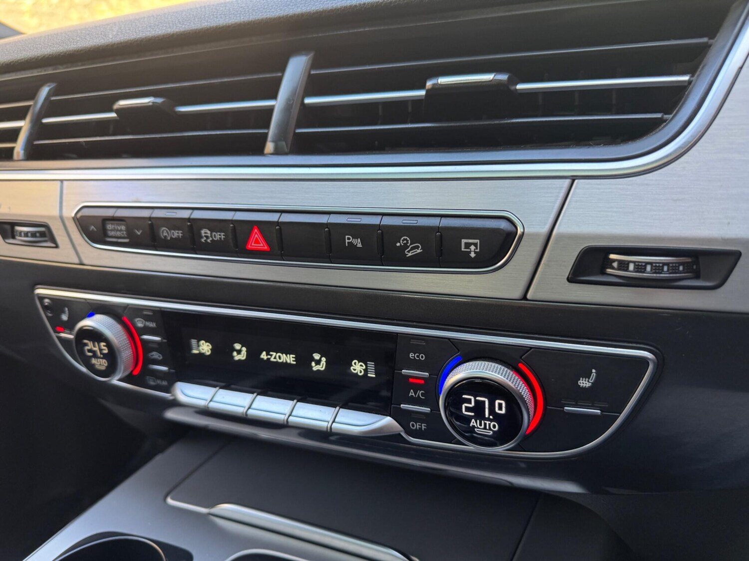 Used Audi Q7 2016 for sale - 77854280: Photo 34