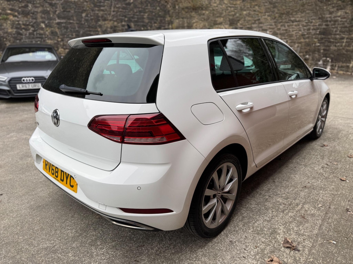 Used Volkswagen Golf 2018 for sale - 77598041: Photo 10