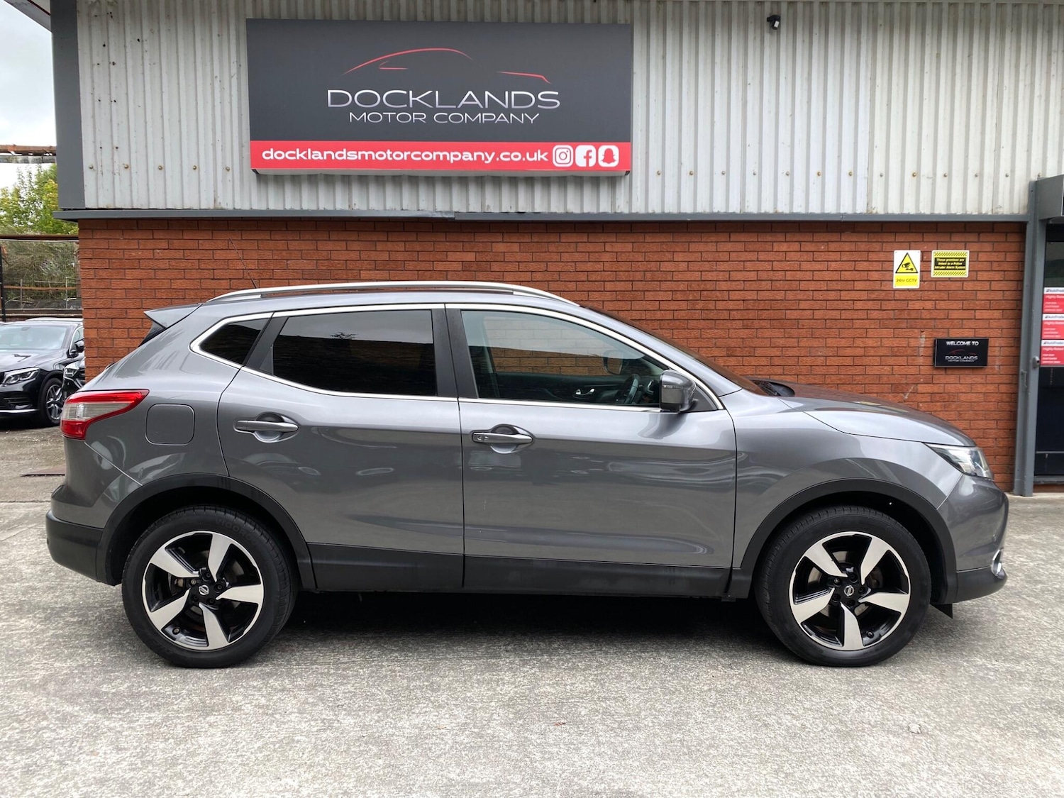 Used Nissan Qashqai 2017 for sale - 77523536: Photo 5