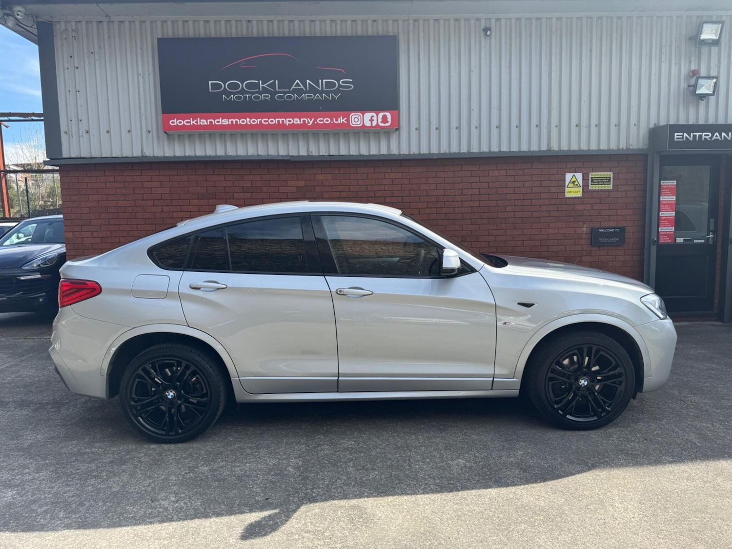 Used BMW X4 2017 for sale - 78156581: Photo 6