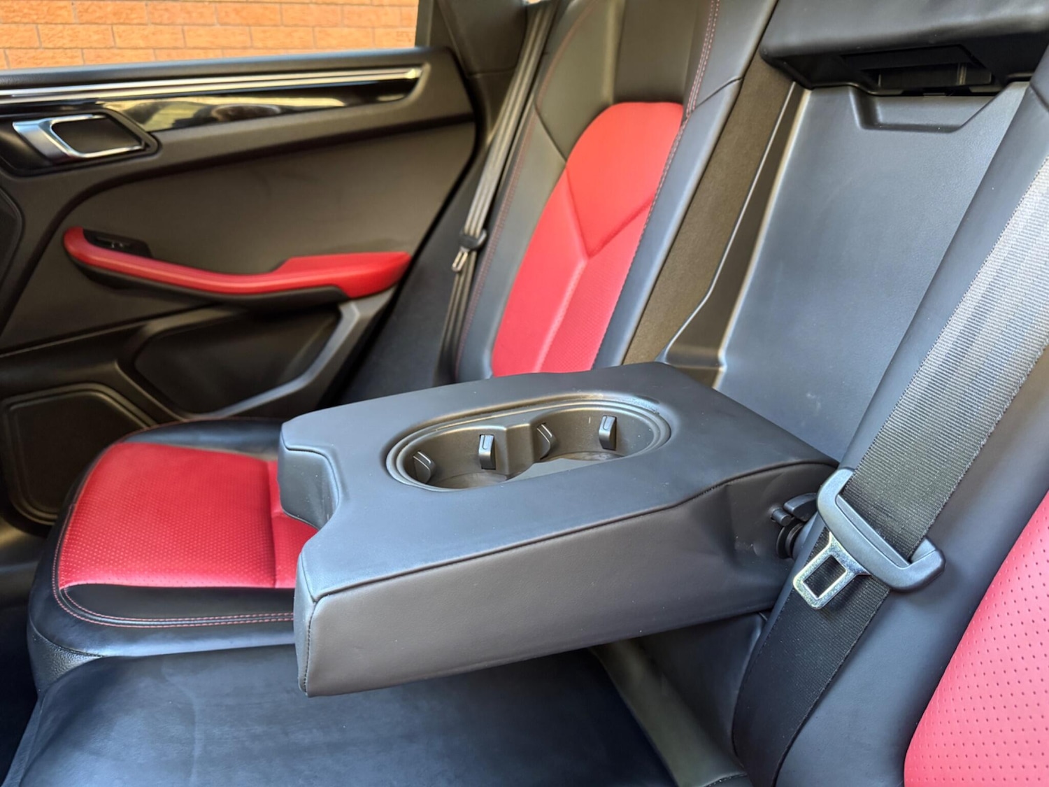 Used Porsche Macan 2015 for sale - 77550664: Photo 21