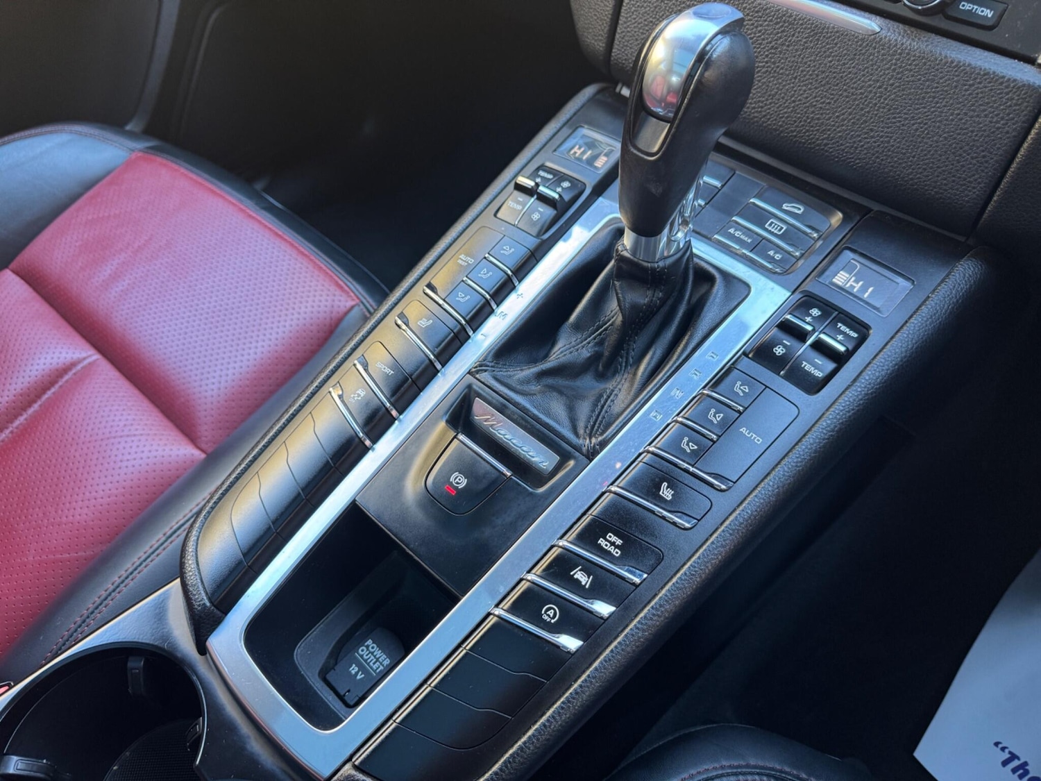 Used Porsche Macan 2015 for sale - 77550664: Photo 29