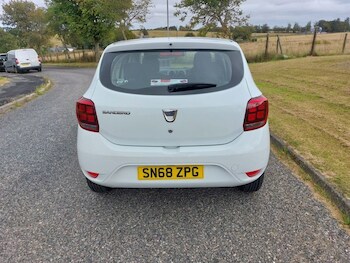 Used Dacia Sandero 2018 for sale - 75642515: Photo