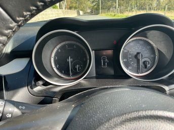 Used Suzuki Swift 2021 for sale - 76617444: Photo 15