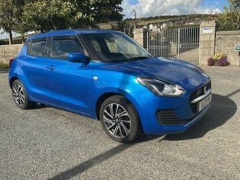 Used Suzuki Swift 2021 for sale - 76617444: Photo