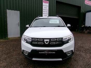 Used Dacia Sandero Stepway 2019 for sale - 79422105: Photo