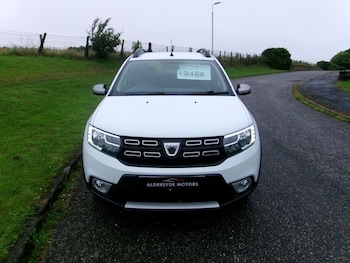Used Dacia Sandero Stepway 2019 for sale - 79422105: Photo