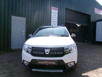 Used Dacia Sandero Stepway 2017 for sale - 79791246: Photo
