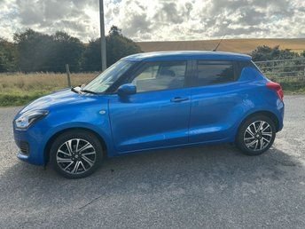 Used Suzuki Swift 2021 for sale - 76356846: Photo 4