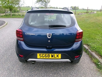 Used Dacia Sandero Stepway 2018 for sale - 78673012: Photo