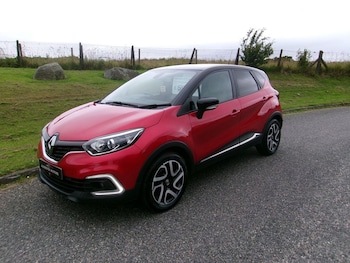 Used Renault Captur 2019 for sale - 79370232: Photo