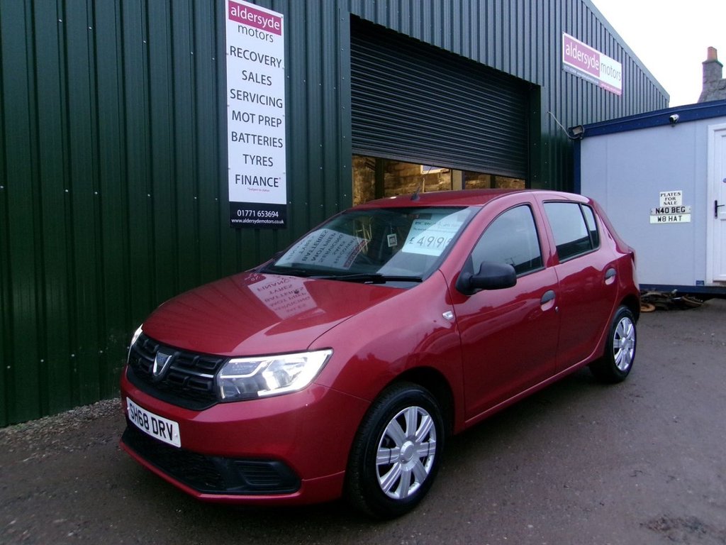 Used Dacia Sandero 2018 for sale - 77288042: Photo 1