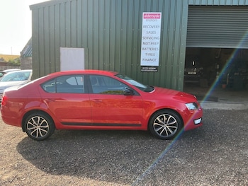 2014 (64) - 2.0 TDI SE Hatchback 5dr Diesel Manual Euro 6 (s/s) (150 ps)