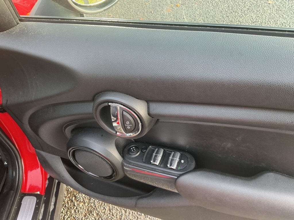 Used MINI Hatch 2017 for sale - 76417641: Photo 13