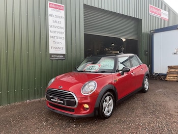 Used MINI Hatch 2017 for sale - 76417641: Photo