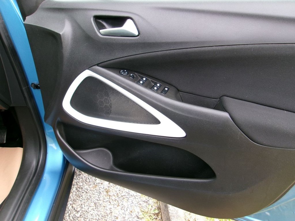 Used Renault Captur 2015 for sale - 76725027: Photo 9