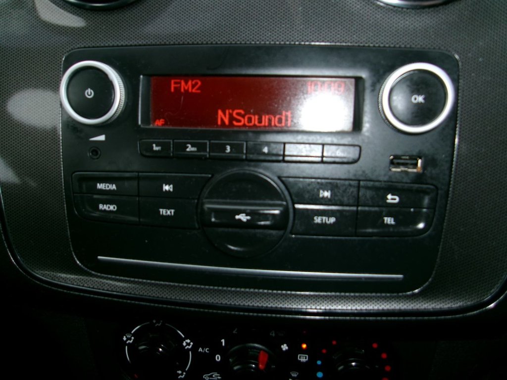 Used Dacia Sandero Stepway 2017 for sale - 77507654: Photo 9