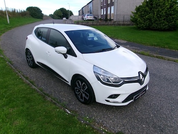 Used Renault Clio 2018 for sale - 79539068: Photo