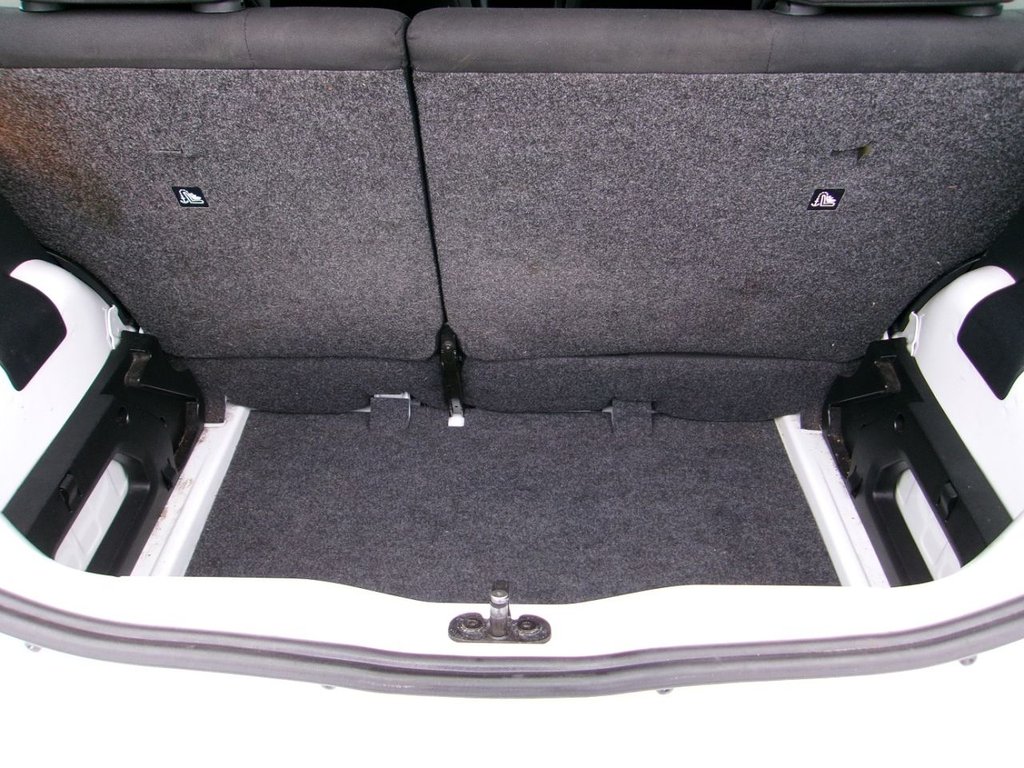 Used Volkswagen up! 2018 for sale - 77188746: Photo 6