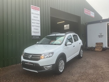 Used Dacia Sandero Stepway 2016 for sale - 76509911: Photo