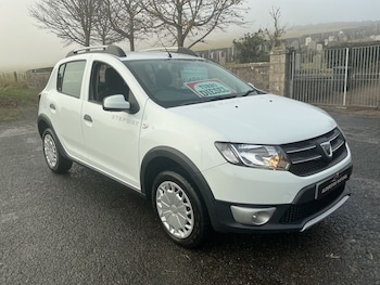 Used Dacia Sandero Stepway 2016 for sale - 76509911: Photo