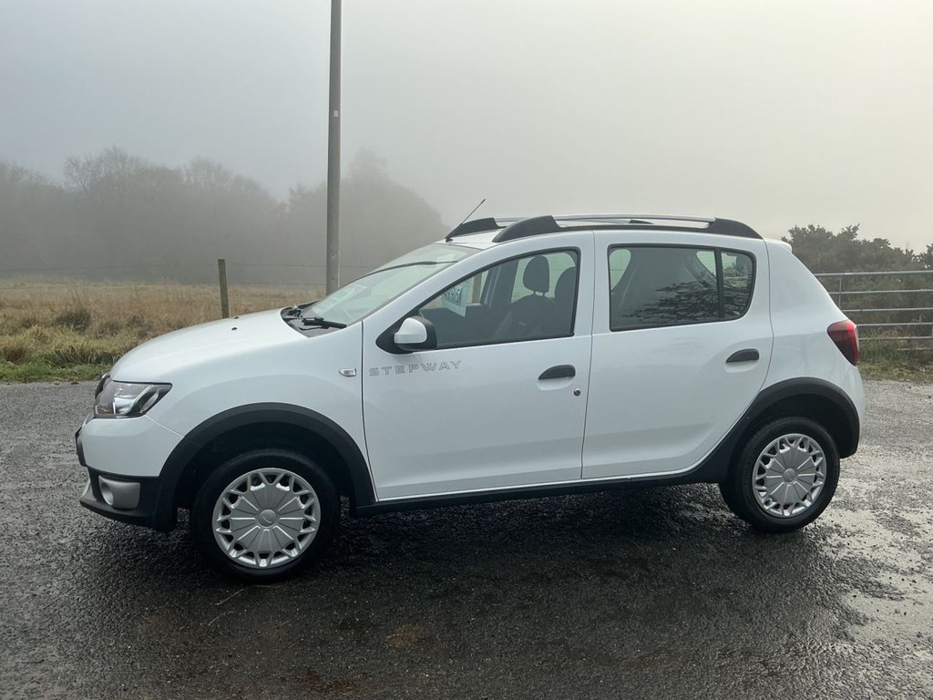 Used Dacia Sandero Stepway 2016 for sale - 76509911: Photo 5