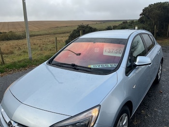 Used Vauxhall Astra 2015 for sale - 76304011: Photo 4