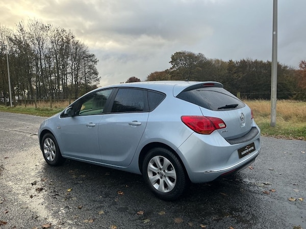 Used Vauxhall Astra 2015 for sale - 76304011: Photo 8