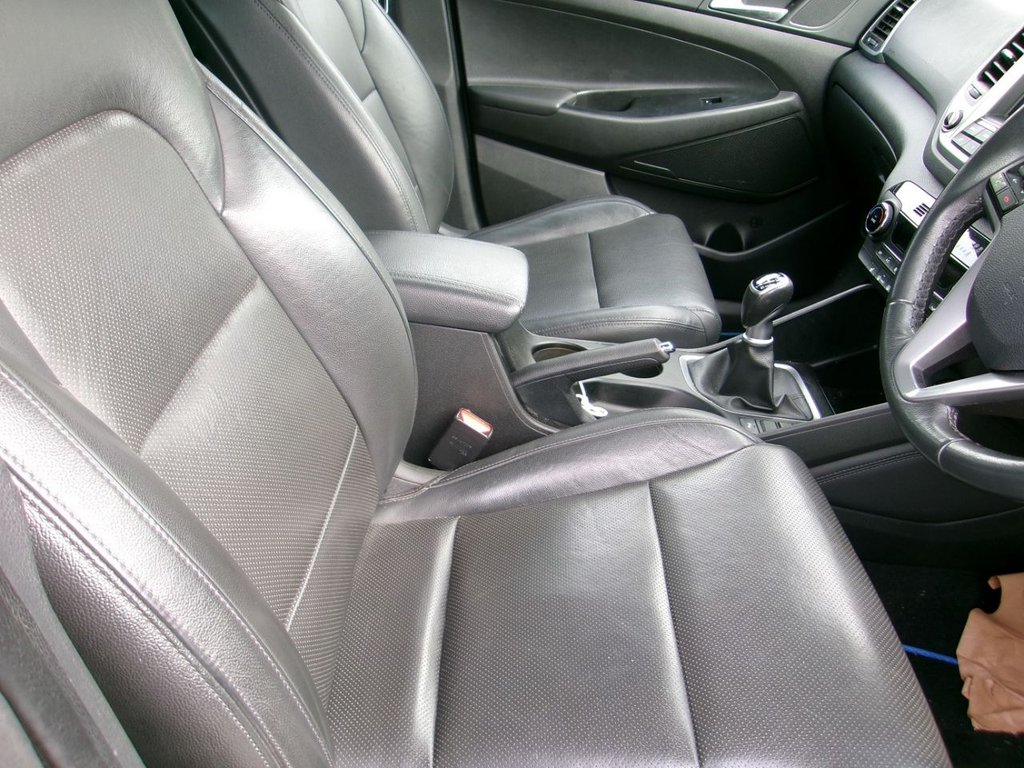 Used Hyundai TUCSON 2017 for sale - 77905218: Photo 7