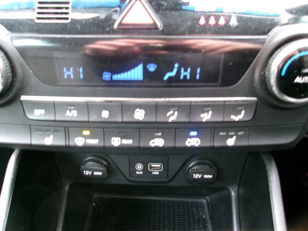 Used Hyundai TUCSON 2017 for sale - 77905218: Photo 9