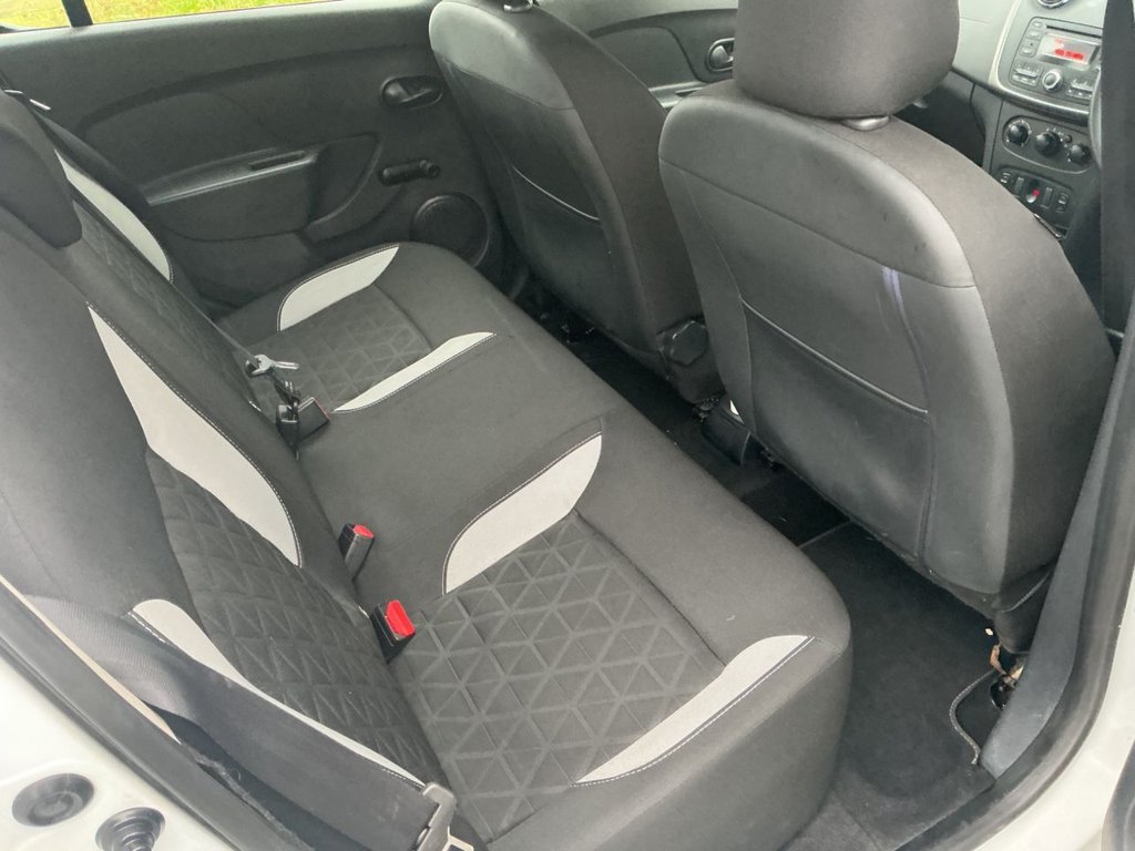 Used Dacia Sandero Stepway 2014 for sale - 76356904: Photo 10