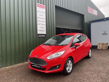 2016 (65) - 1.25 82 Zetec 3dr