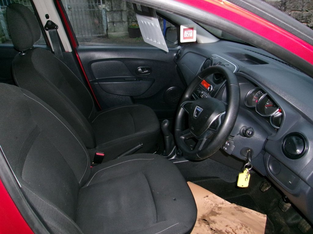 Used Dacia Sandero 2018 for sale - 77920122: Photo 12