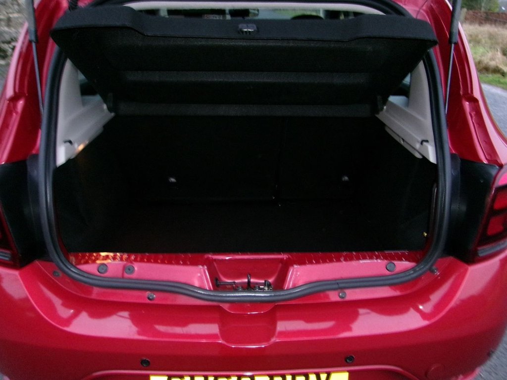 Used Dacia Sandero 2018 for sale - 77920122: Photo 9