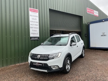 Used Dacia Sandero Stepway 2020 for sale - 76172887: Photo