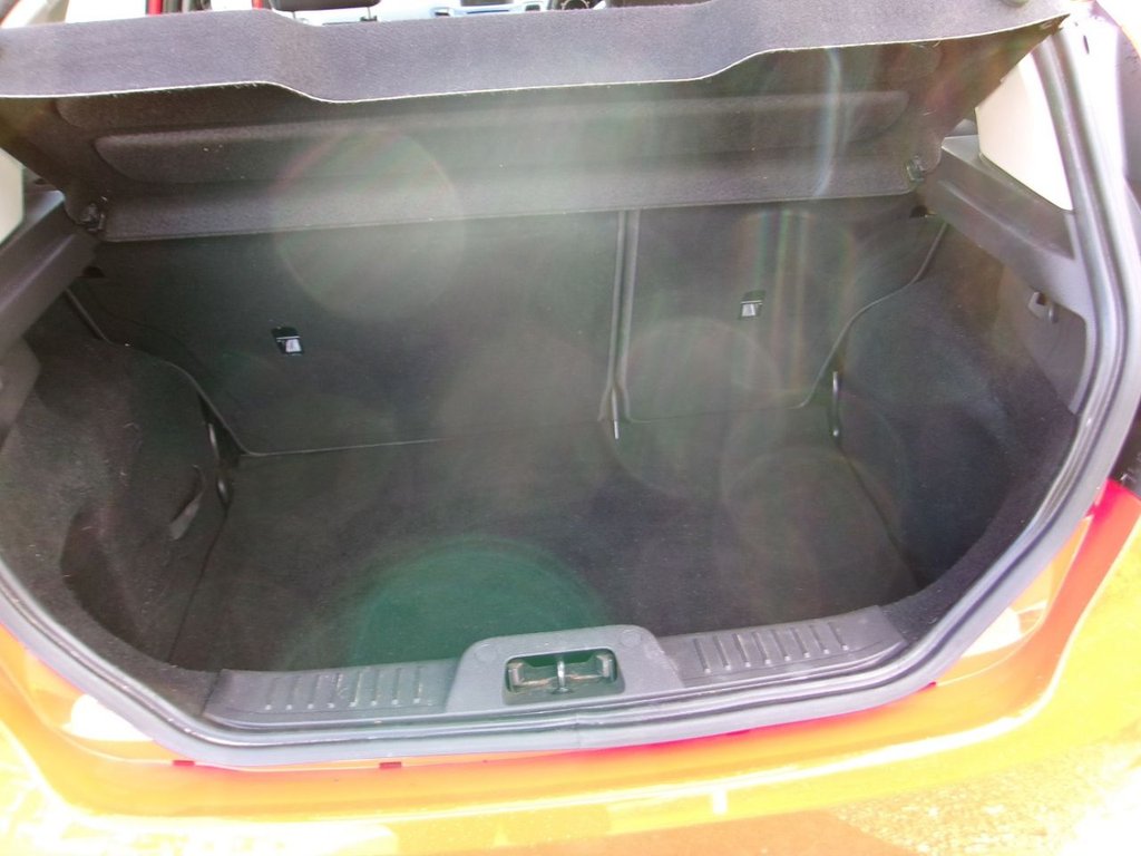 Used Ford Fiesta 2014 for sale - 76582675: Photo 8