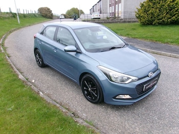 Used Hyundai i20 2015 for sale - 78544537: Photo
