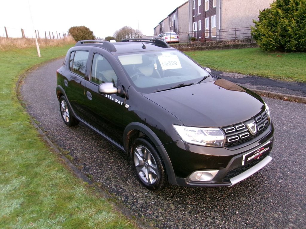 Used Dacia Sandero Stepway 2020 for sale - 76934471: Photo 3
