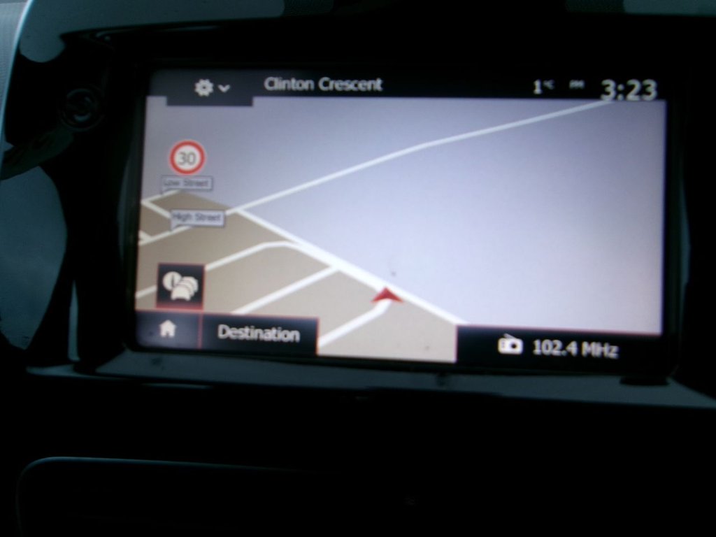 Used Renault Clio 2017 for sale - 77452382: Photo 9