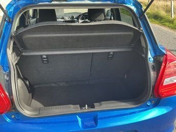 Used Suzuki Swift 2021 for sale - 76973668: Photo 11