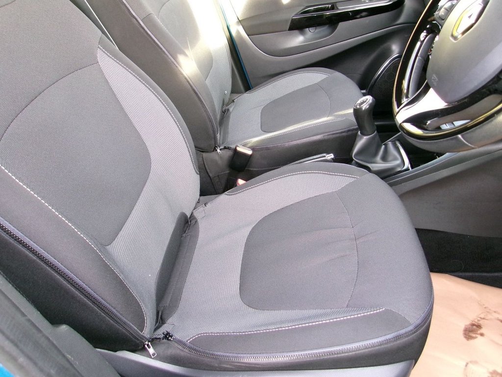 Used Renault Captur 2015 for sale - 77275900: Photo 8